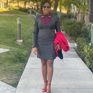 Meet your Posher, Tia